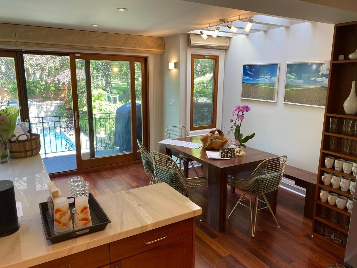 Superb Beach Home:Heated Pool-Hot Tub Open 365Days Toronto Ngoại thất bức ảnh