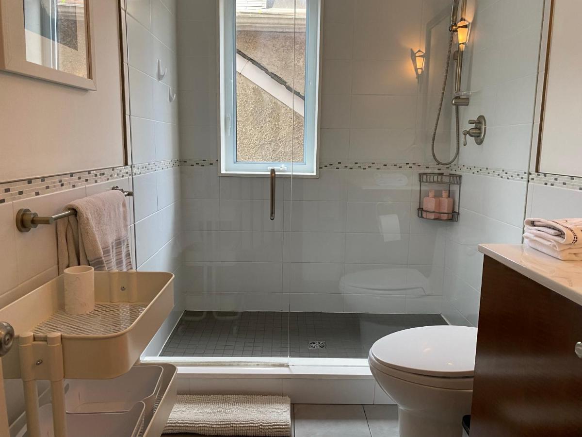 Superb Beach Home:Heated Pool-Hot Tub Open 365Days Toronto Ngoại thất bức ảnh